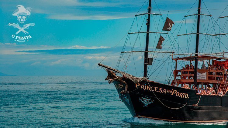 O Pirata - Passeios de Barco